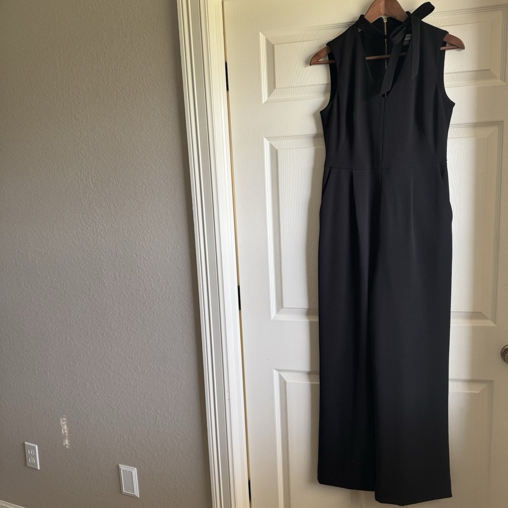 Calvin Klein Sleeveless Tie V Neck Pant Jumpsuit Size 6